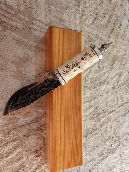 Suvenir sovga uchun  pichoq