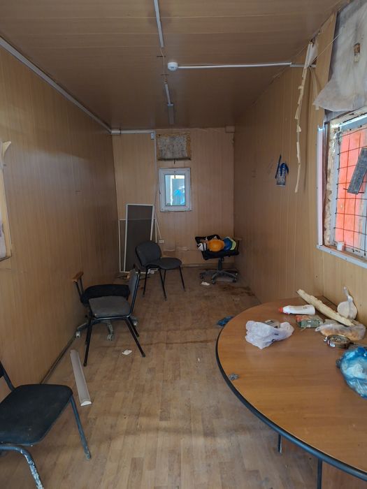 Контейнер морской