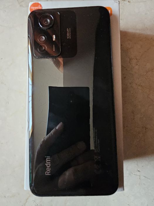 Vand telefoane functionale