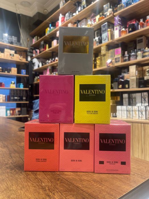 Valentino Donna Born in Roma