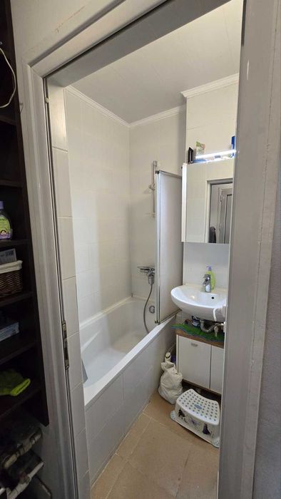 Продава се Четиристаен апартамент в Варна, Младост 1 - 110 кв.м за 2410 €/кв.м - Снимка #4