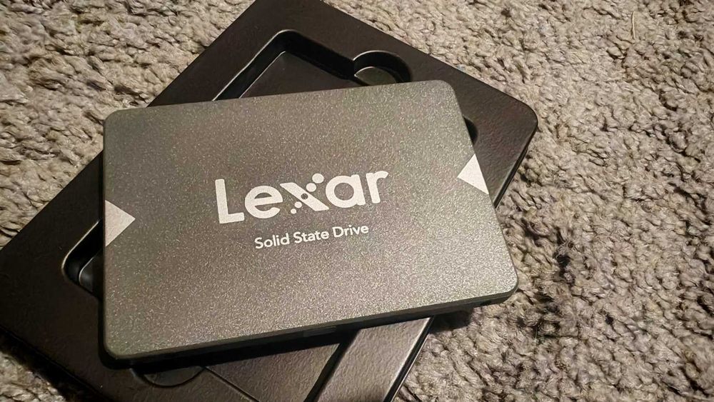 Нов ! Lexar NS100 2TB SSD диск, сив, SATA 6 Gb/s, 2.5