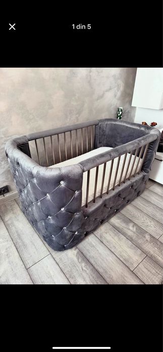 Vand patut din catifea facuta la comanda