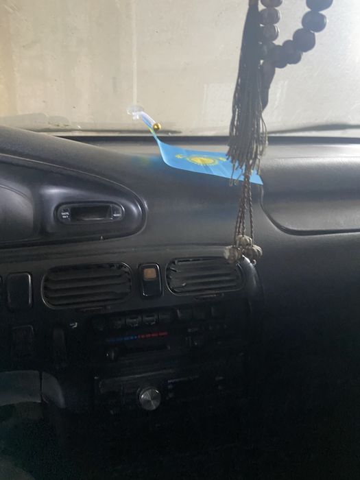 Продам машину мазда