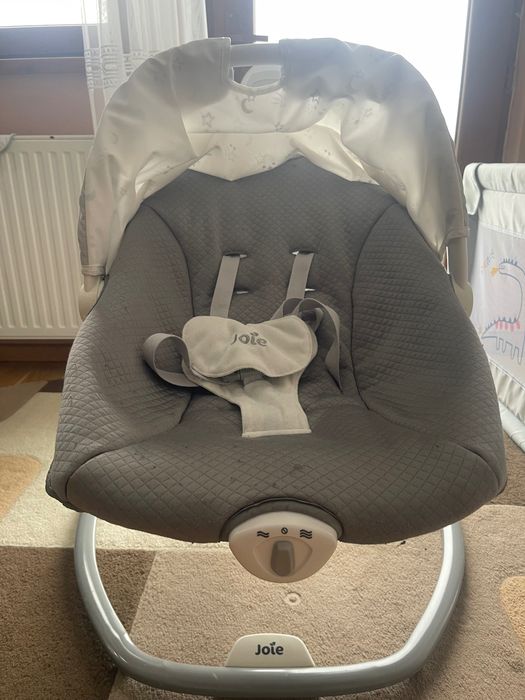 Balansoar pentru bebeluși Joie (până la 11 kg)