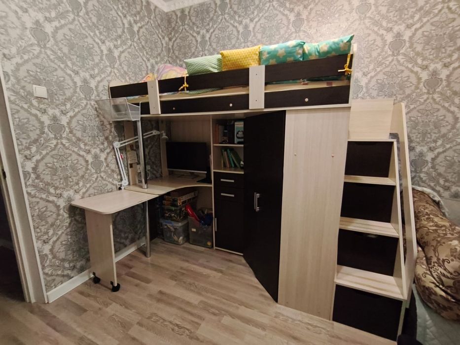 Детская кровать.