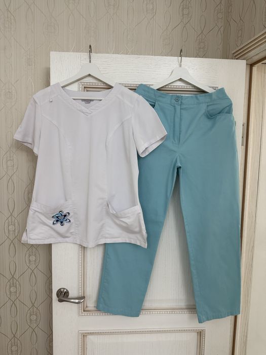 Женский мед костюмы и халат