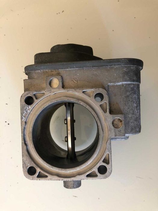 Clapeta acceleratie VW Polo/Passat/Skoda 1.9SDI 038128063C