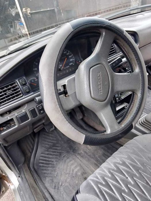 Продам Мазда 626 .Торг.