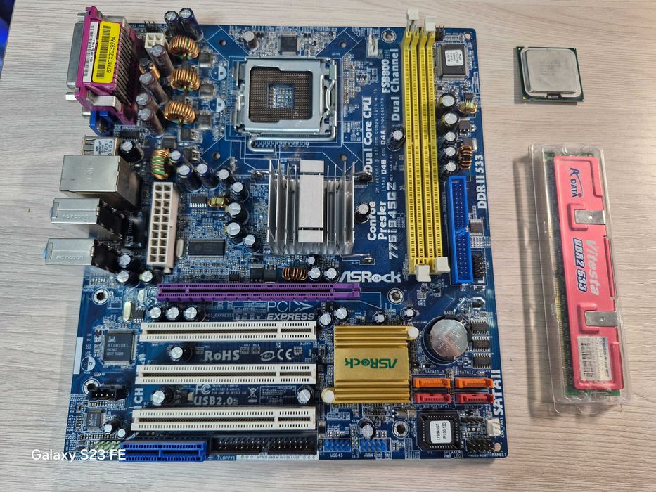 !! Комплект !! ASRock 775I945GZ
