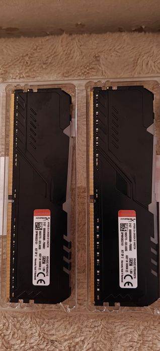 ОЗУ DDR4 Kingston Fury RGB
