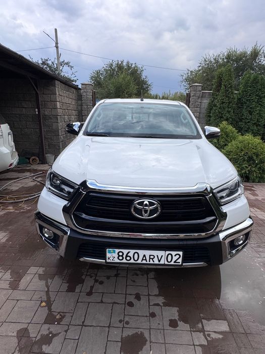 Продам тойота хайлюкс