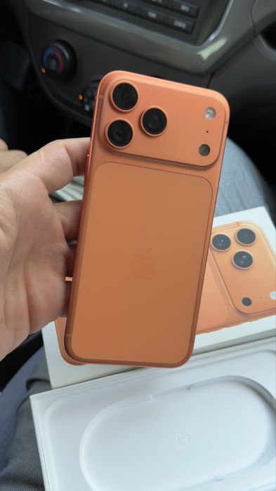 iPhone 17 Pro Max Orange 256GB 93%