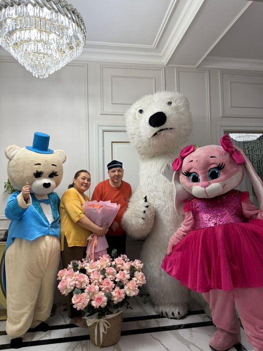 Белый мишка и Зайка к вам на праздник