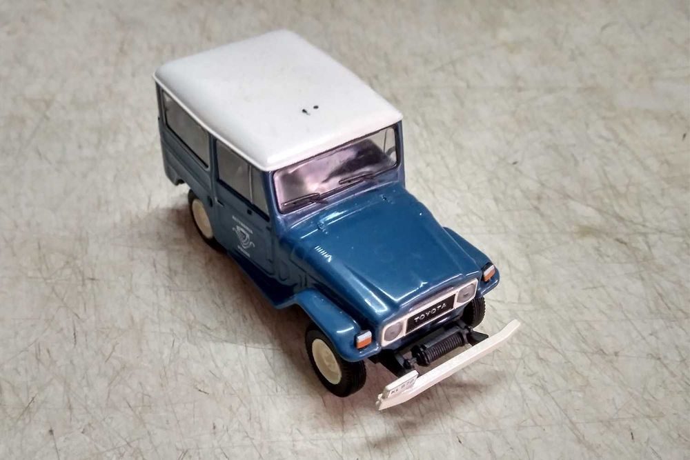 TOYTA LANDCRUISER, МАСШТАБ 1:43, модель Деагостини.