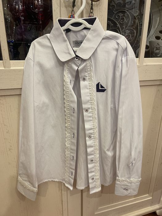 Вещи  для девочки 1 класс. В отличном состоянии .