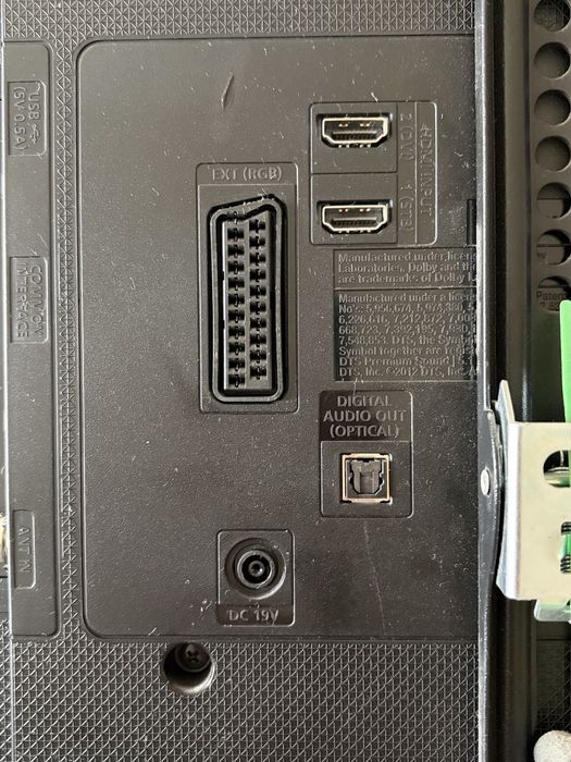 Samsung UE32J4000 32” LED телевизор