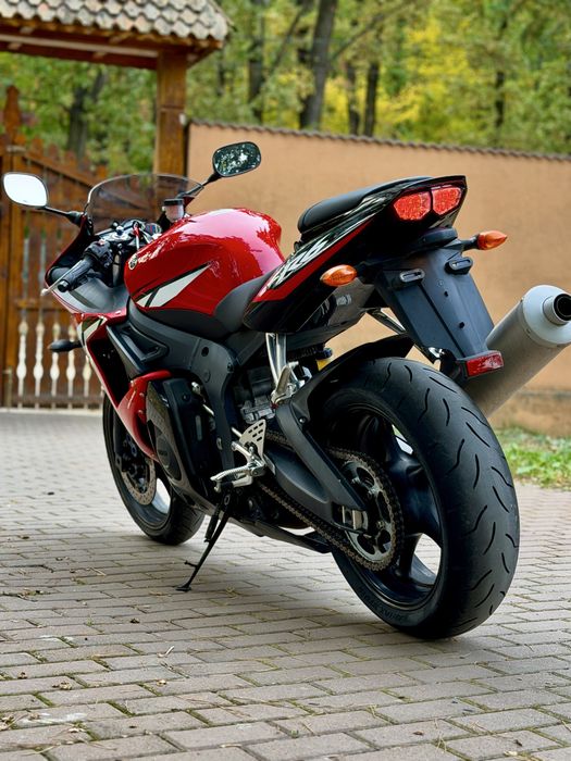 Yamaha R6 2004  RJ05