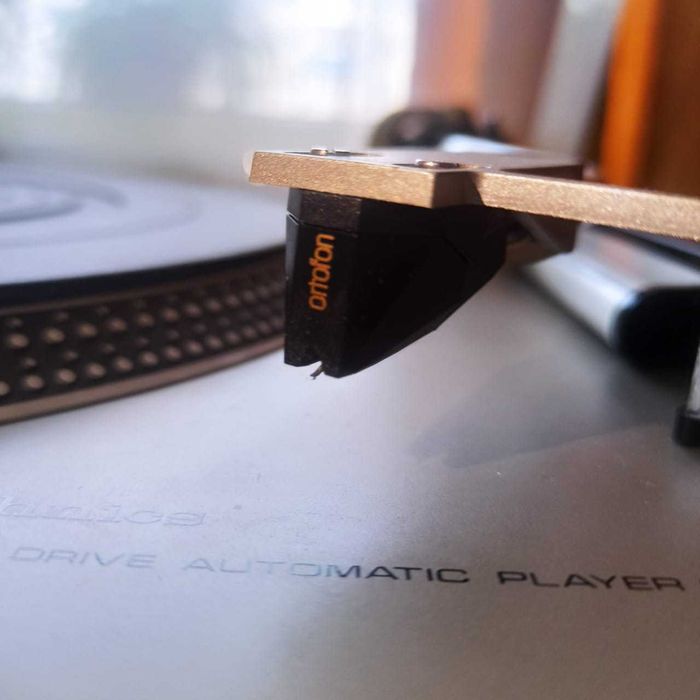 Technics SL-1700