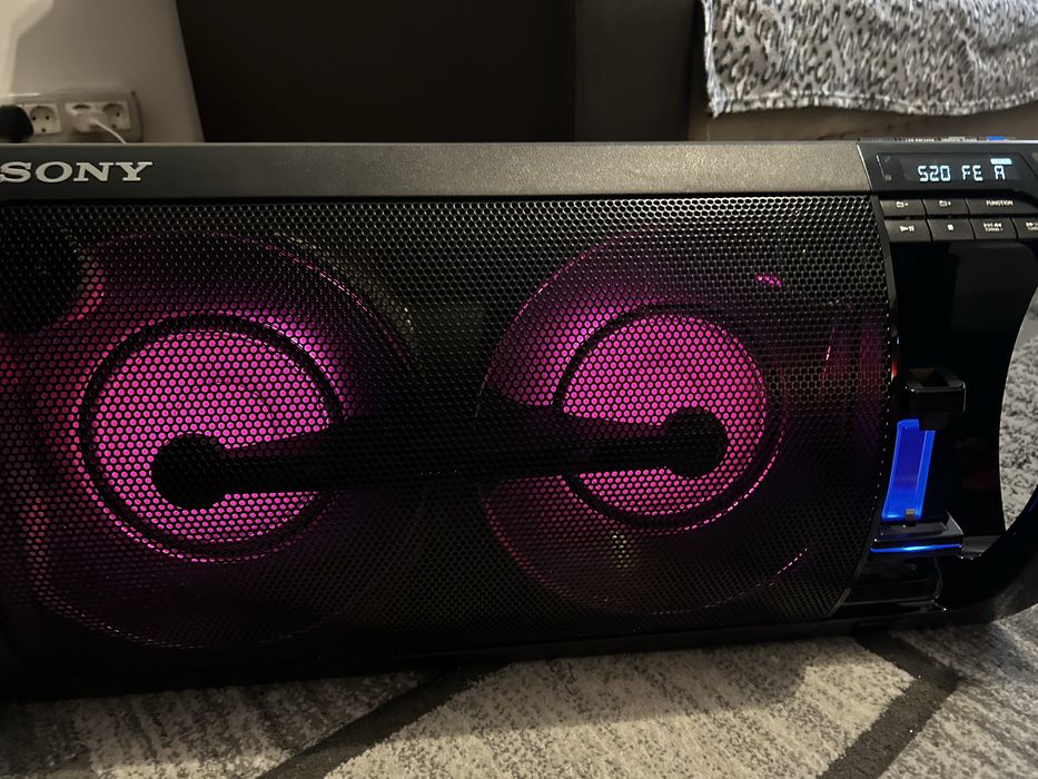 Vând sistem Hi-Fi Sony RDH-GTK17iP.