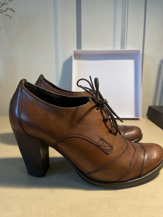 Продам кожаные полу- ботинки . Германия.