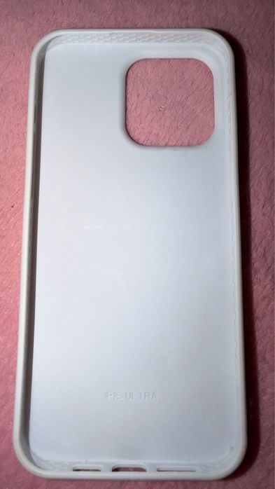 vand husa cu pietricele 15 pro max