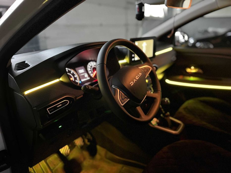 Lumini ambientale LED - DACIA