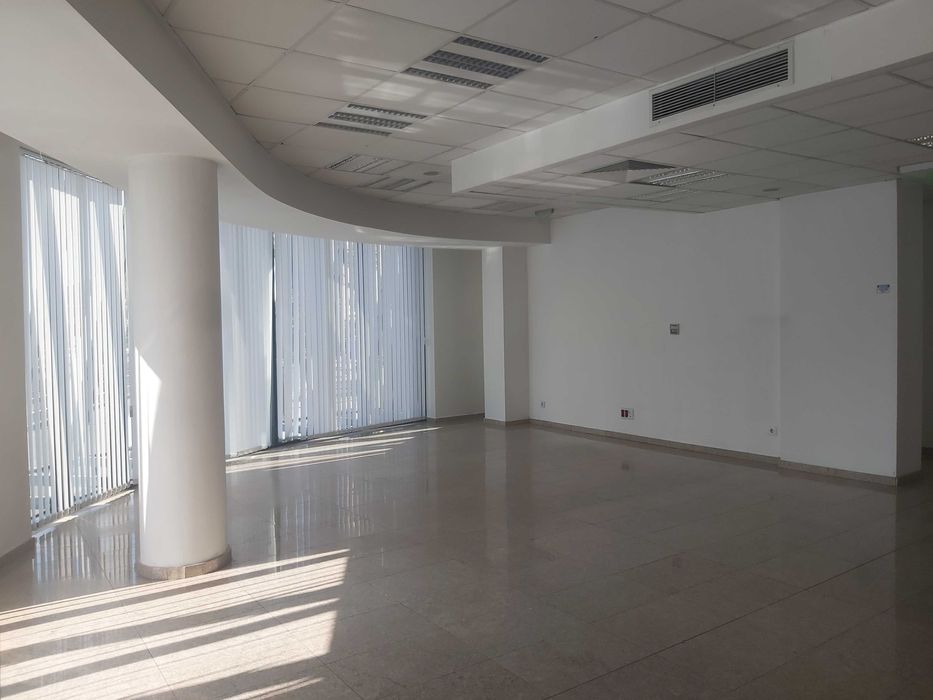 Дава се под наем Офис в София, Център - 160 кв.м за 2200 € - Снимка #6