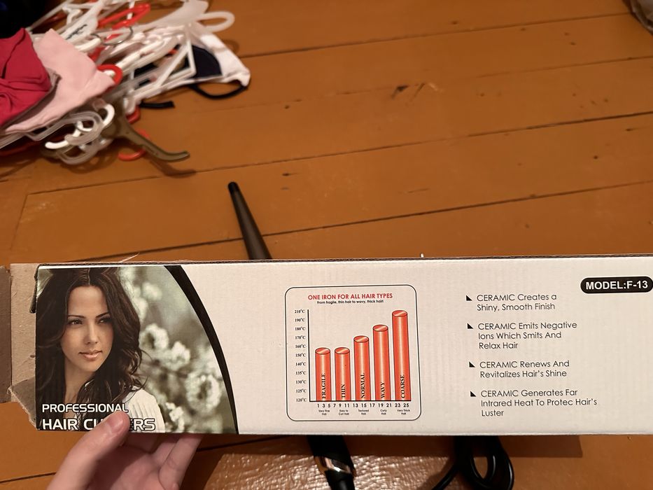 Плойка для волос Junma F13, черный.