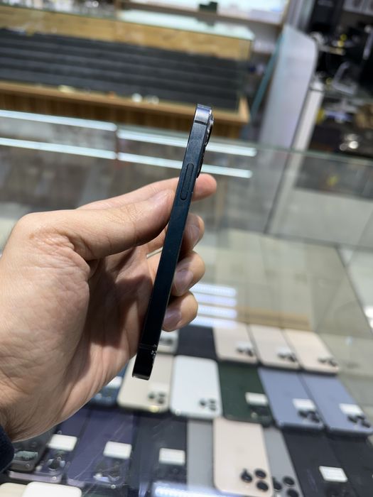 Iphone 13 mini Sotiladi