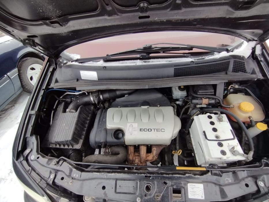 Продам автомобиль Опель зафира А