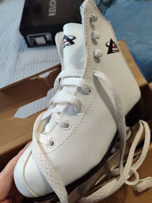 Коньки детские 26р.