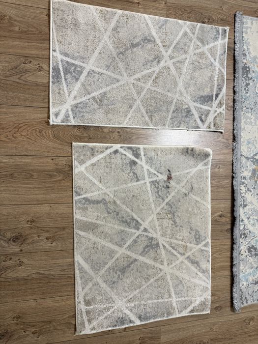 Продам палас и коврики …………