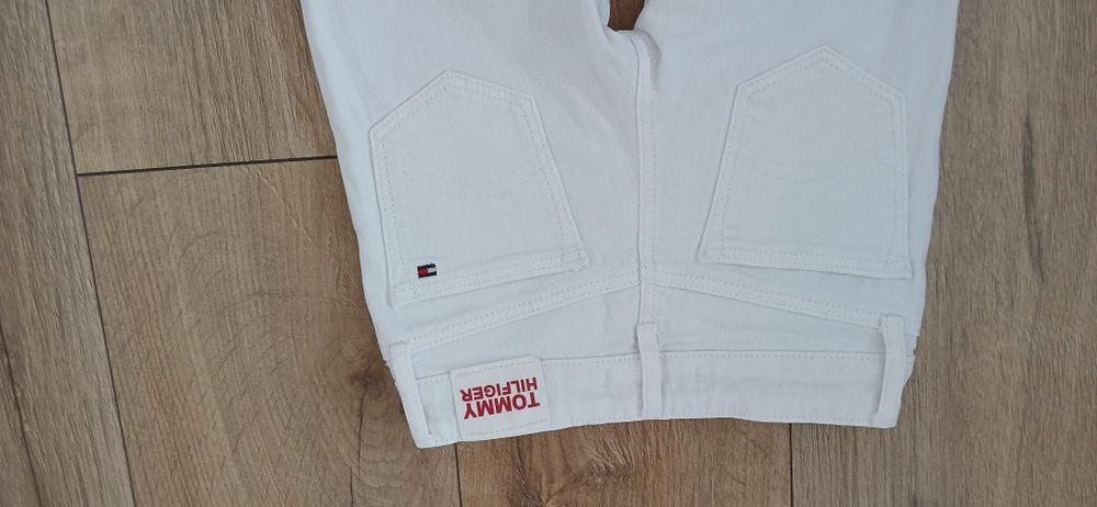 Детски дънки Tommy Hilfiger