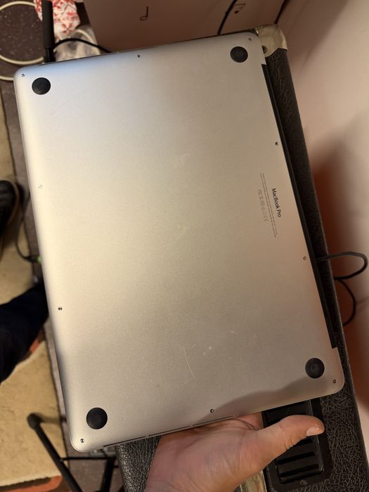 Macbook pro mid 2015 I7 256 SSD