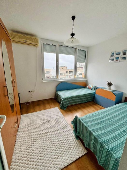 Дава се под наем Тристаен апартамент в Бургас, Лазур - 80 кв.м за 677.79 € - Снимка #7