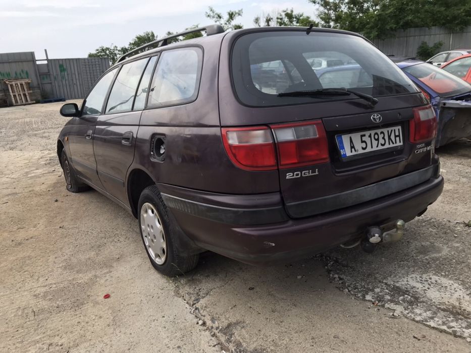 Toyota Carina E 2.0 133hp На Части