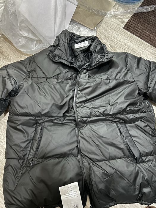 Куртка новая 2500т