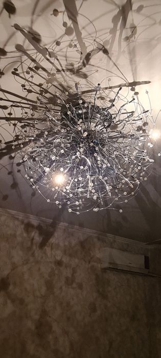 Люстра необычная и красивая