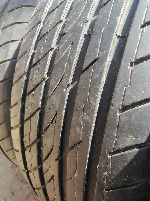 Продам шины 215,55,16