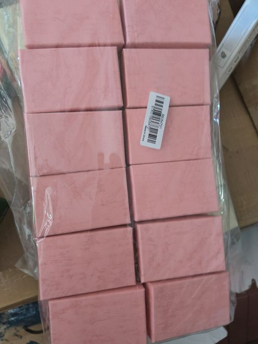 Картонени кутии за бижута 24бр