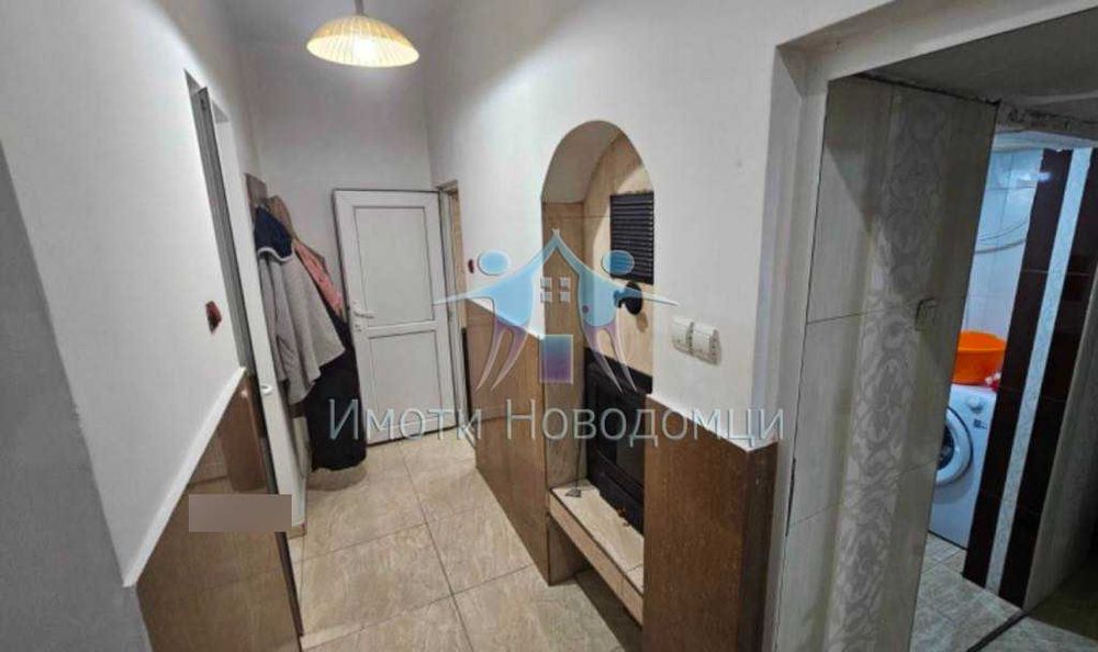 Етаж от къща, Шумен, Център