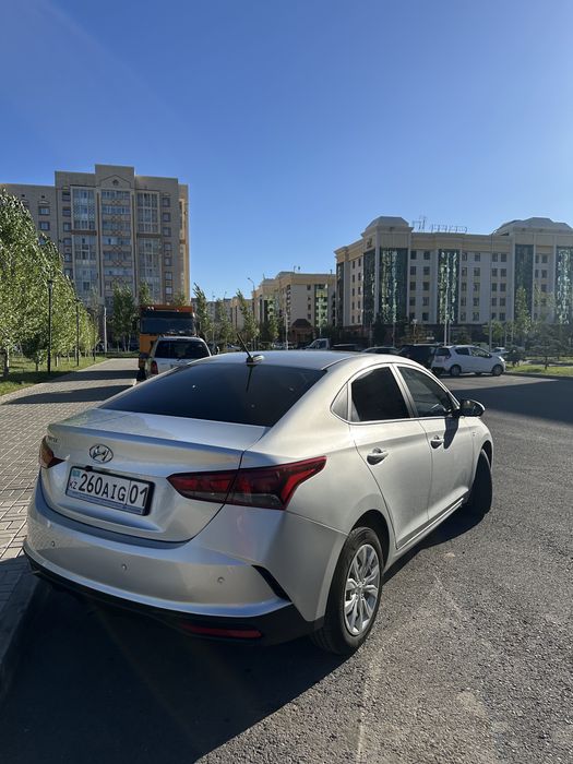 Hyundai Accent 2021 продаю