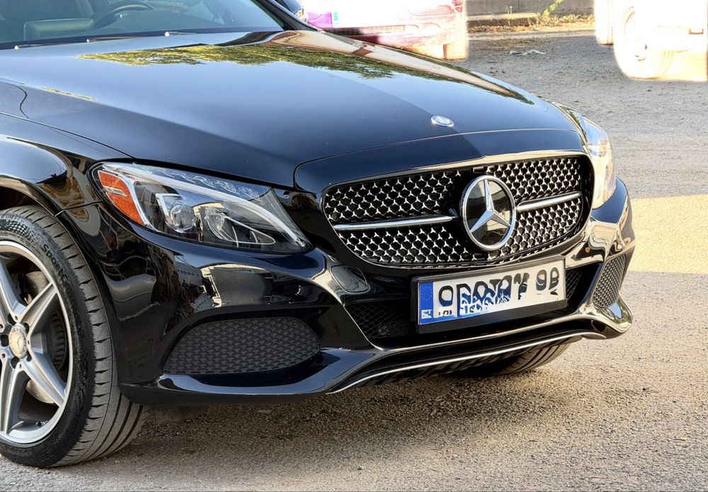 Mercedes-Benz W205 C-Class Предна броня Оригинал Черна