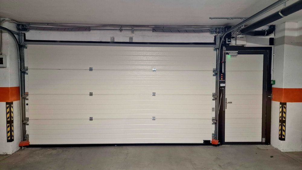 Inchiriez Loc de Parcare la Subsol / Garaj - Zona Mihai Viteazu