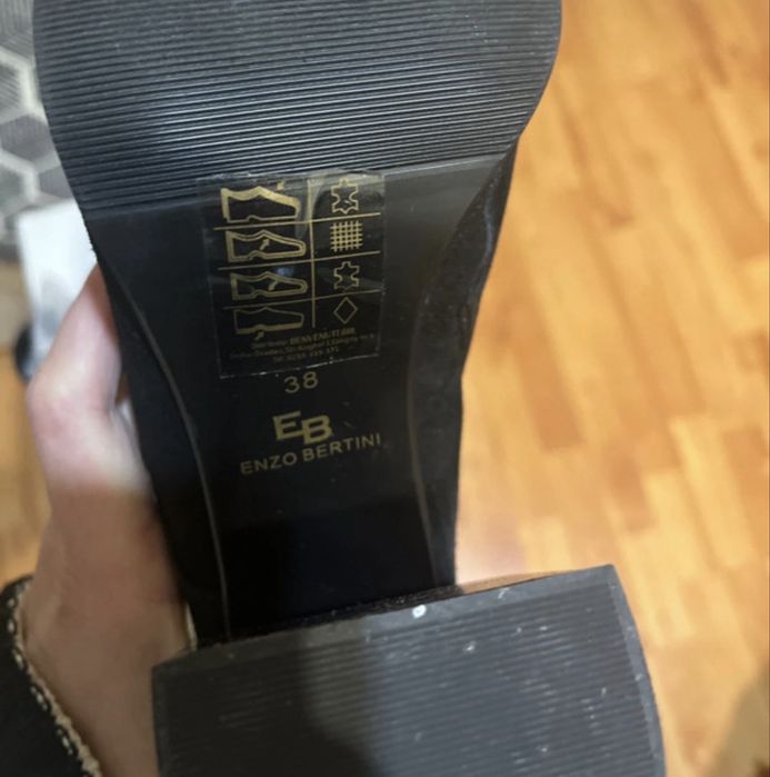 Ghete piele intoarsa  38, Enzo Bertini