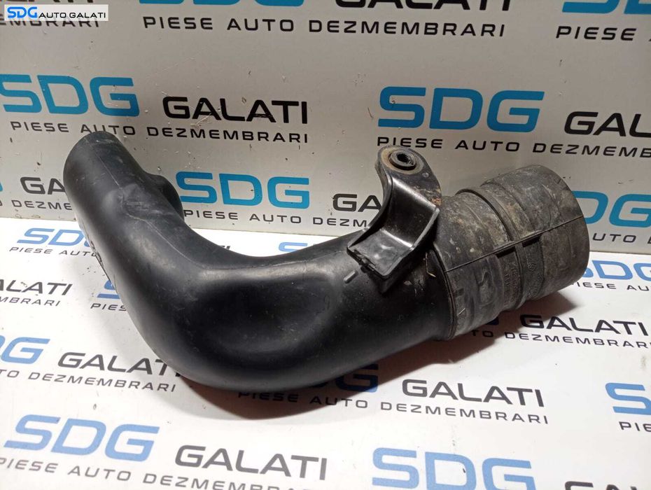 Furtun Conducta Tub Tubulatura Admisie Aer Renault Megane 3 1.6 DCI 2008 - 2015 Cod 1032198S01 8200923144 [M4420]