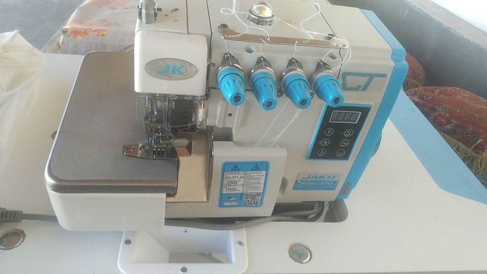 Overlog Jaku Jk747 model