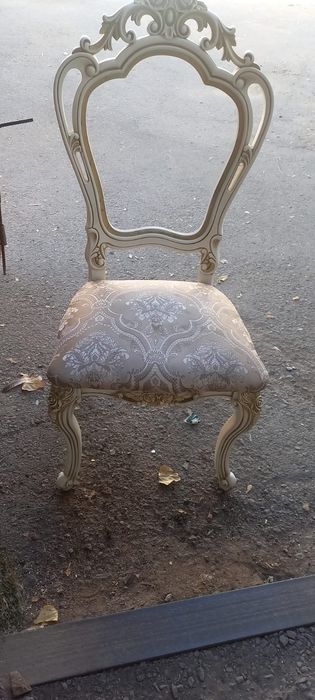 Продам стулья 8шт