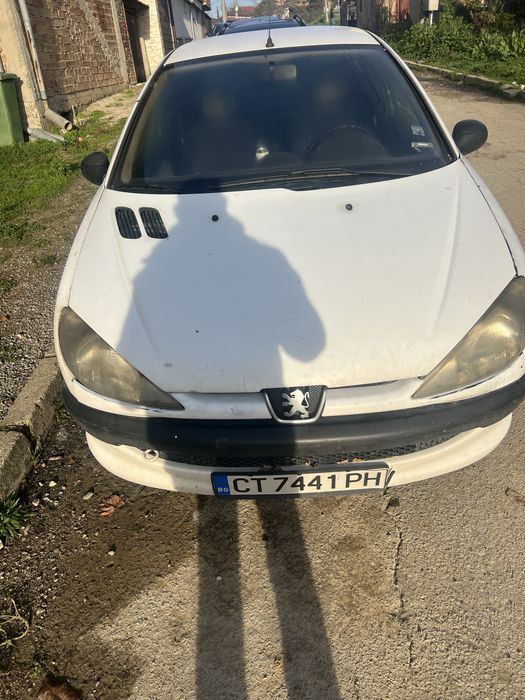 Пежо 206 за части като нова е